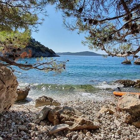 Apartments Anka Vinišće Εξωτερικό φωτογραφία