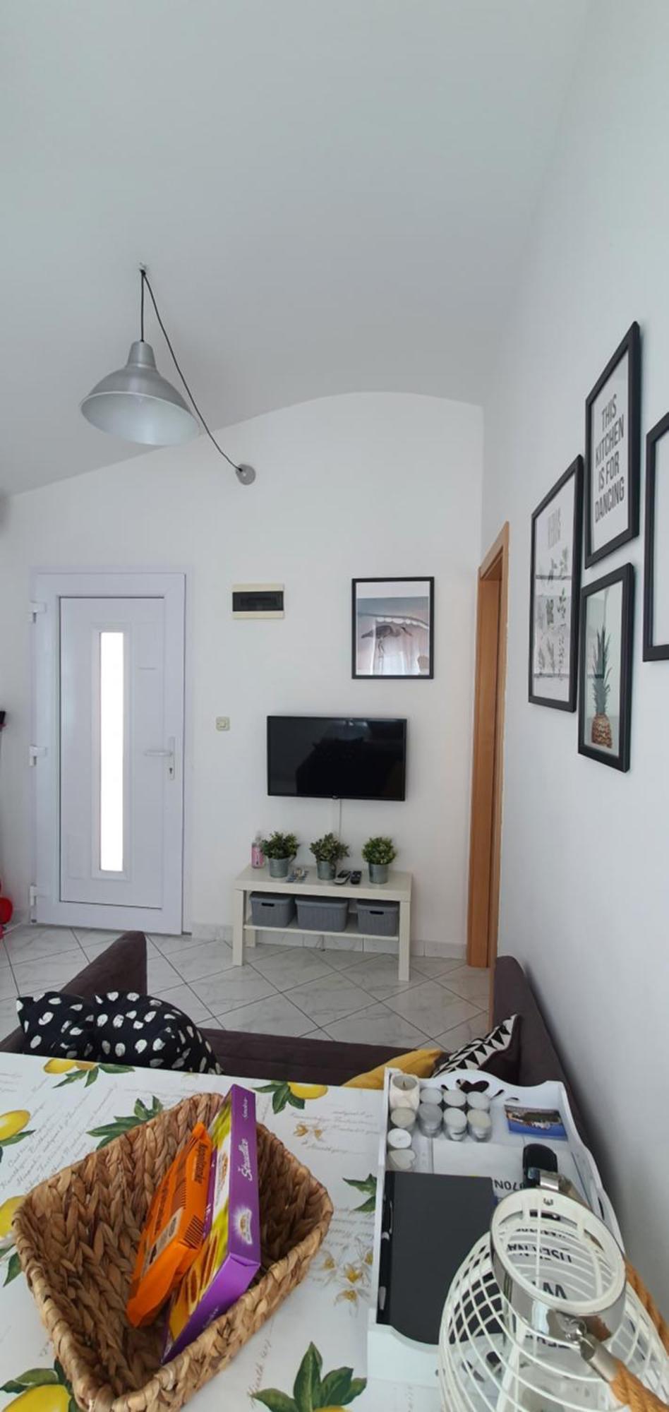 Apartments Anka Vinišće Εξωτερικό φωτογραφία